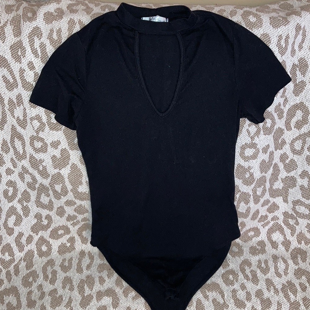 Short-sleeved Bodysuit